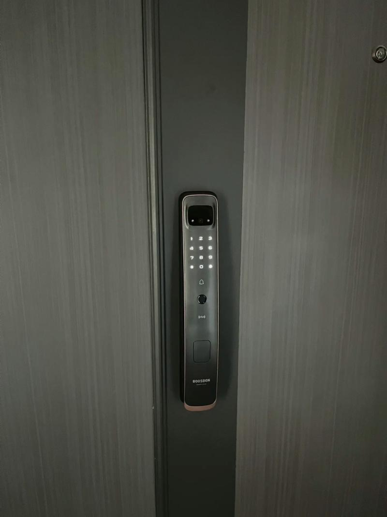 4caa75f4-6791-4d73-8089-d3dbee24c838